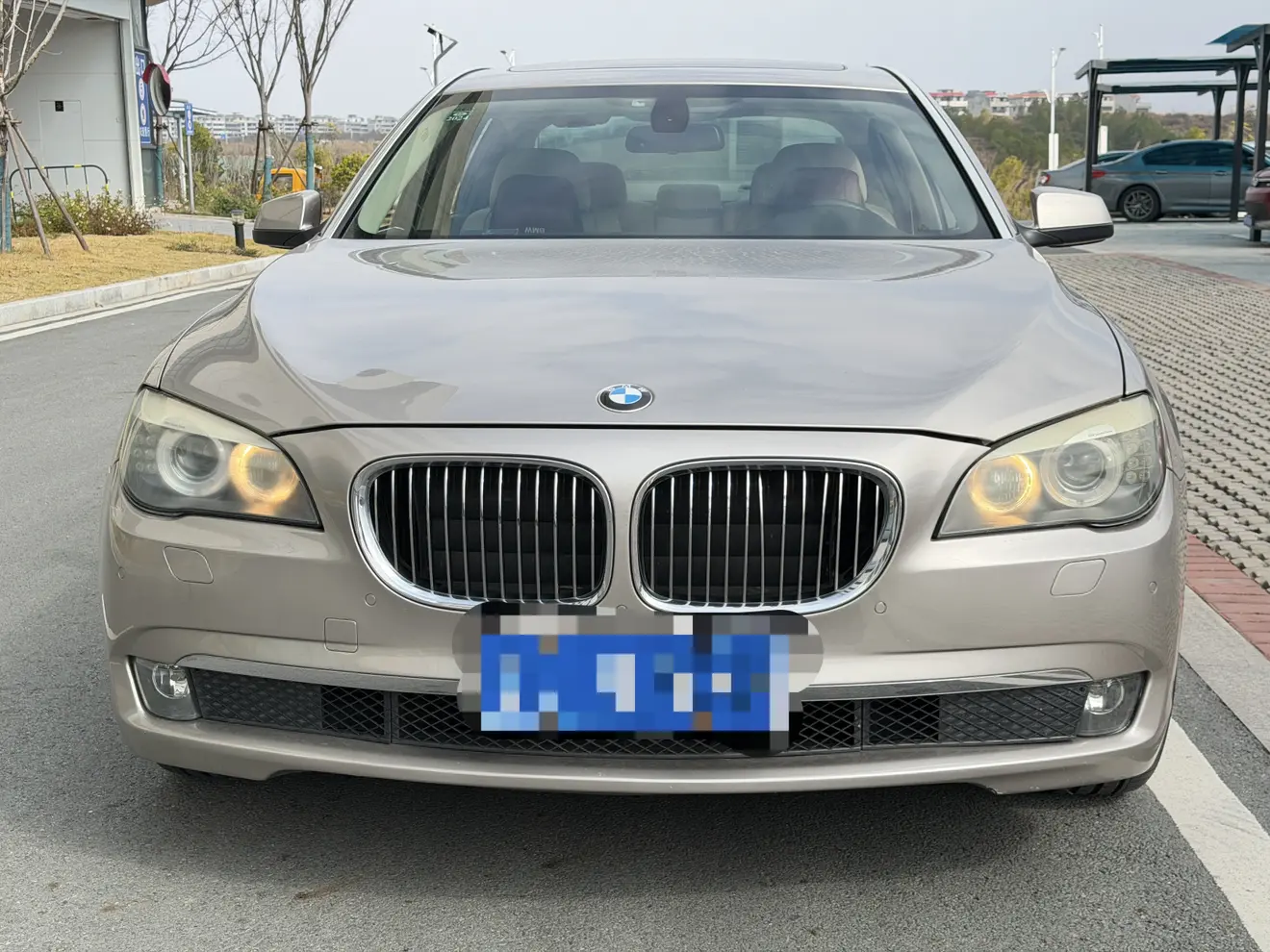 BMW 7 Series  из Китая