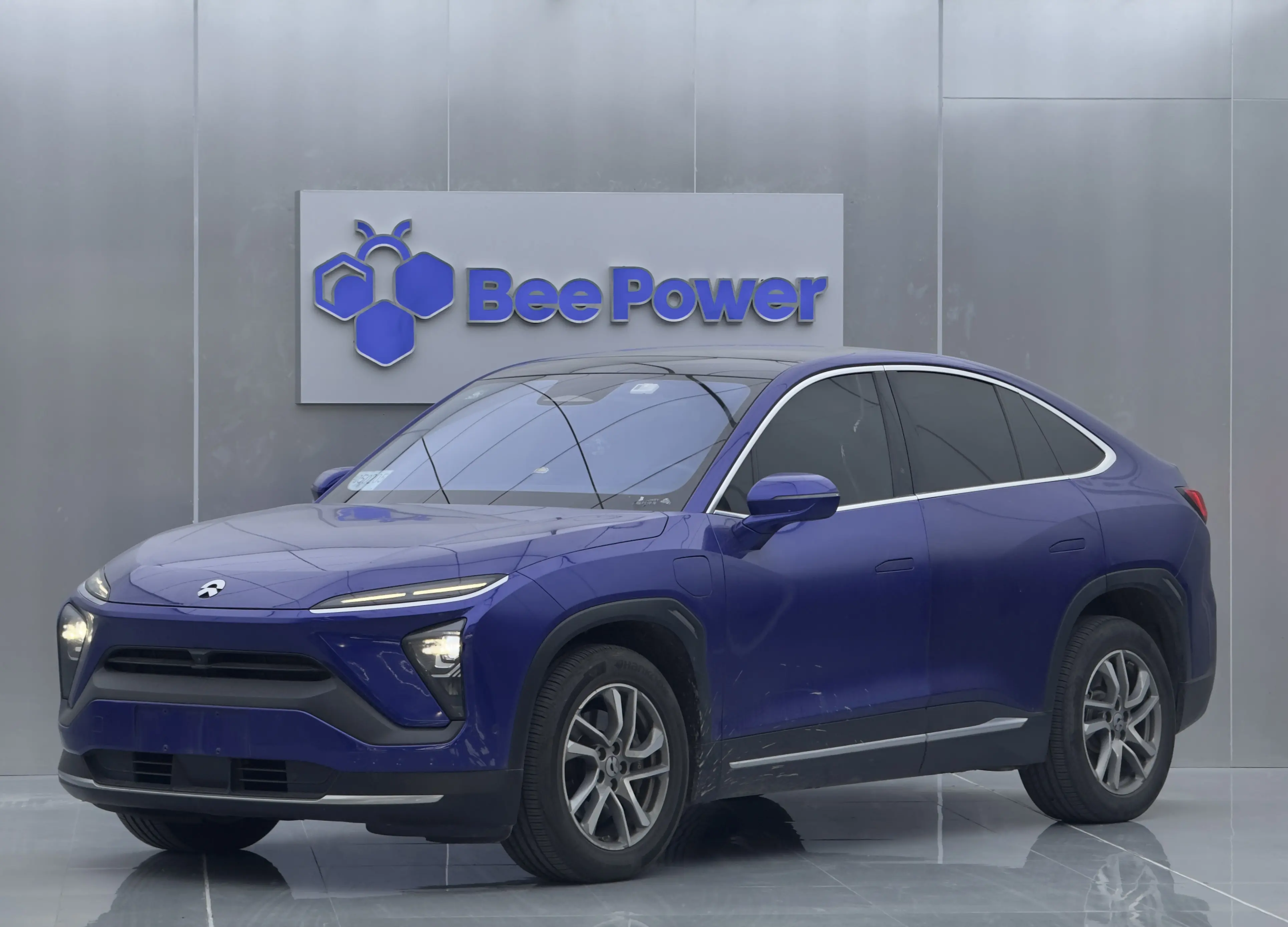 NIO EC6  из Китая