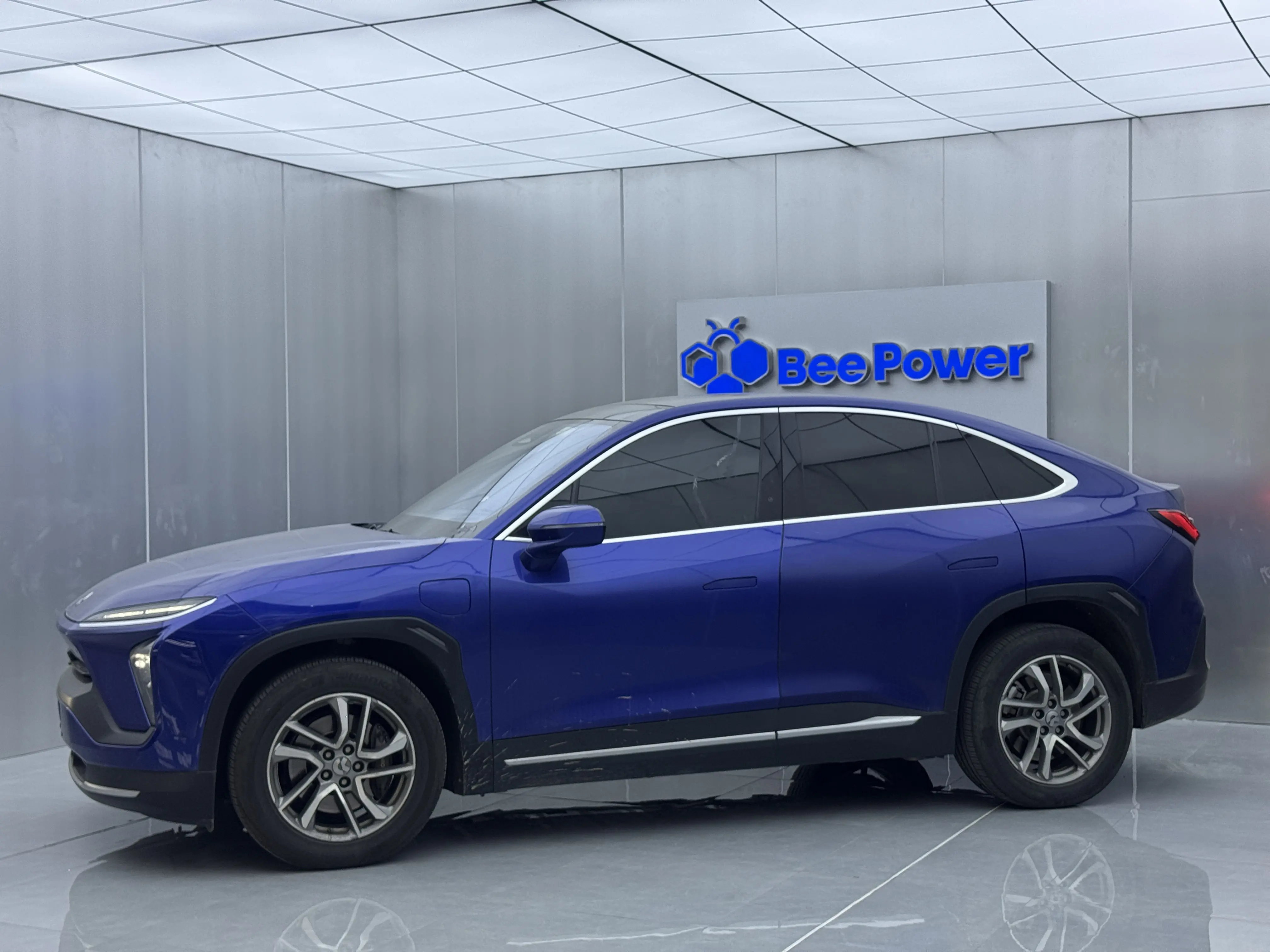 NIO EC6  из Китая