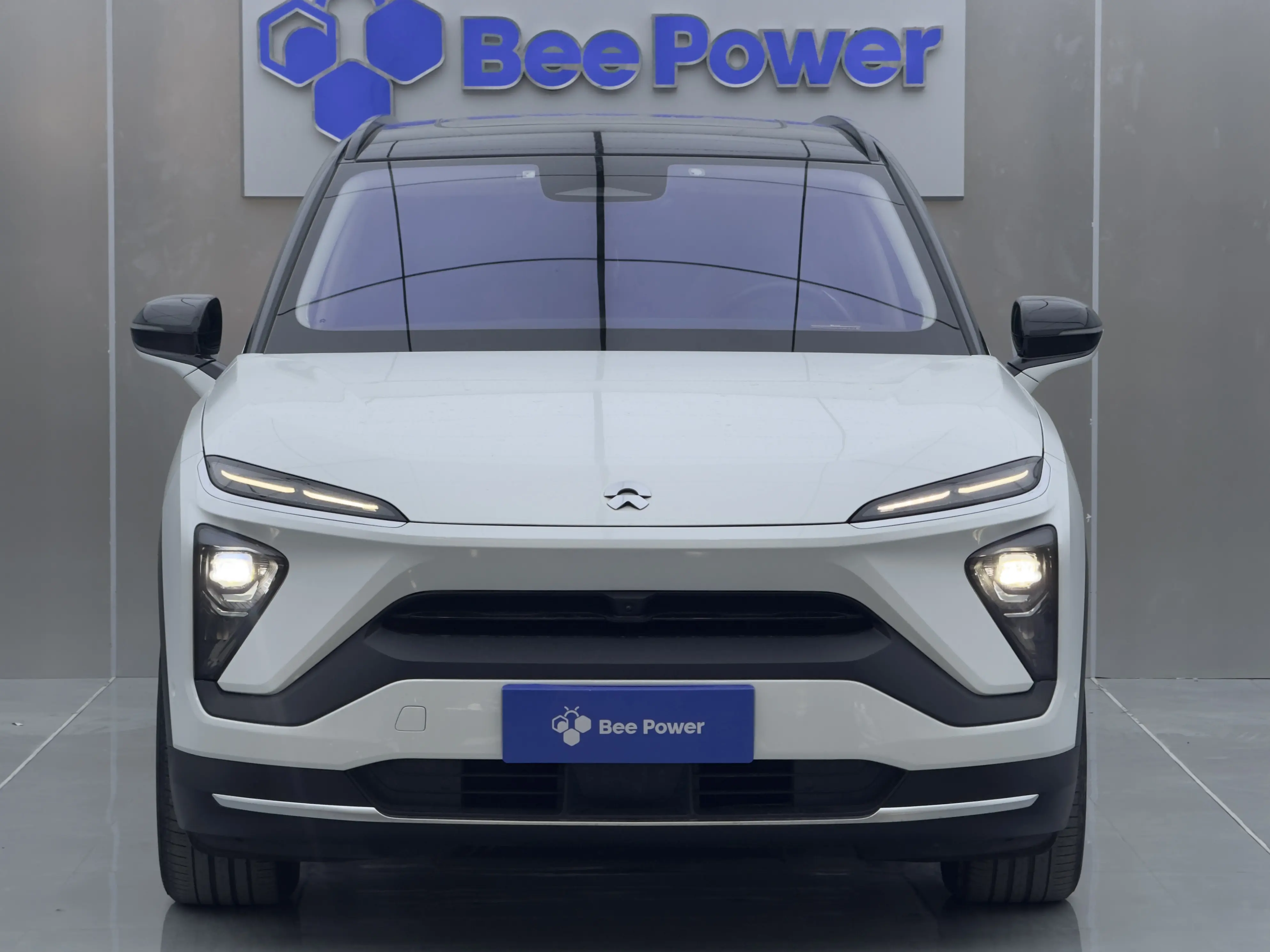 NIO ES6  из Китая