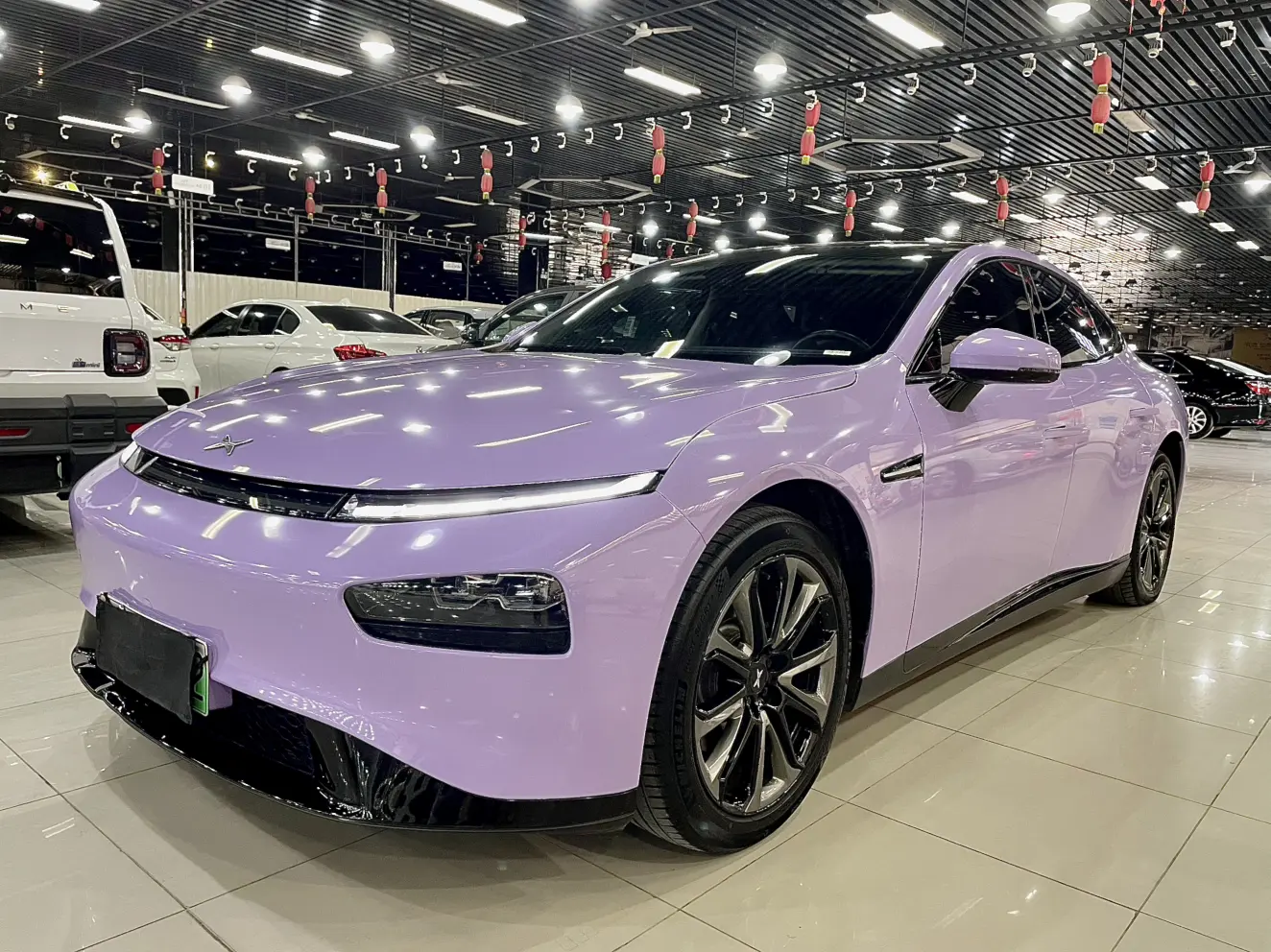 Xpeng P7  из Китая