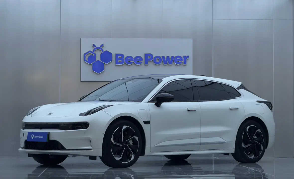 ZEEKR 001  из Китая