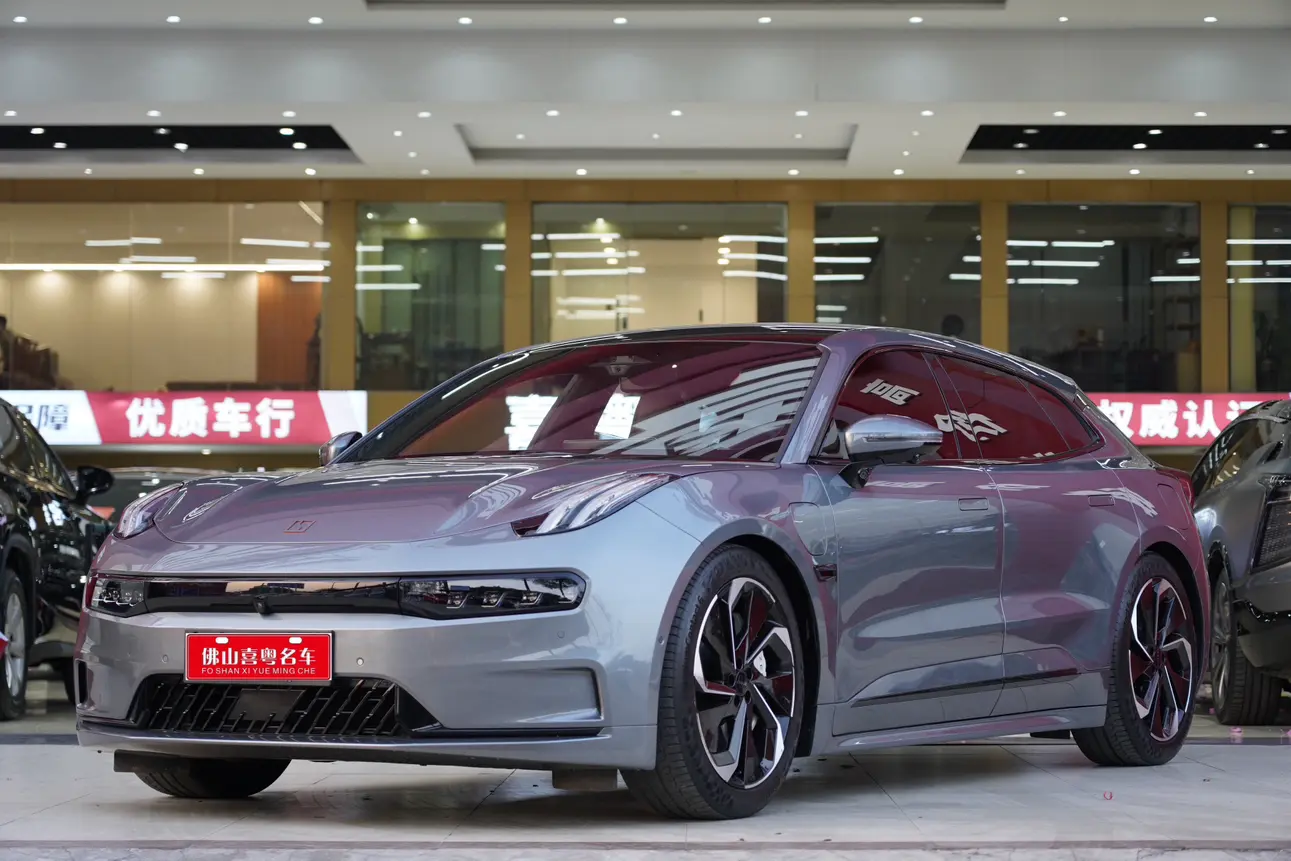 ZEEKR 001  из Китая