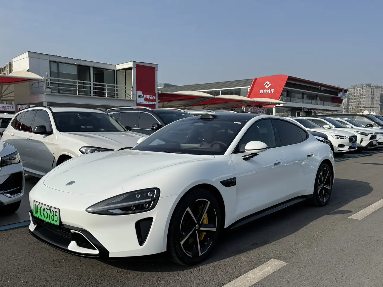 Xiaomi car Xiaomi SU7  из Китая