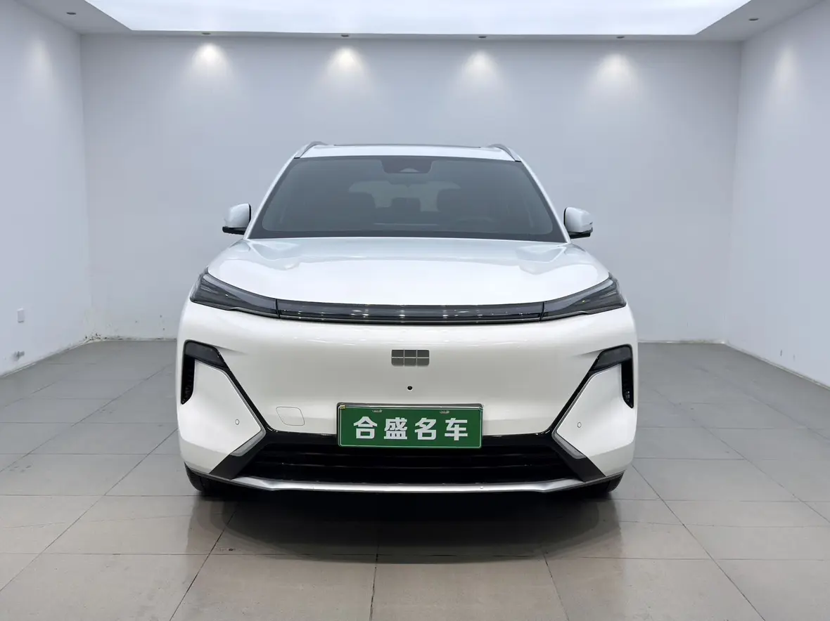 Geely Galaxy Starship 7 EM-i  из Китая