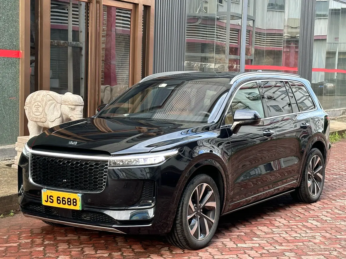 Li ONE (Ideal ONE)  из Китая