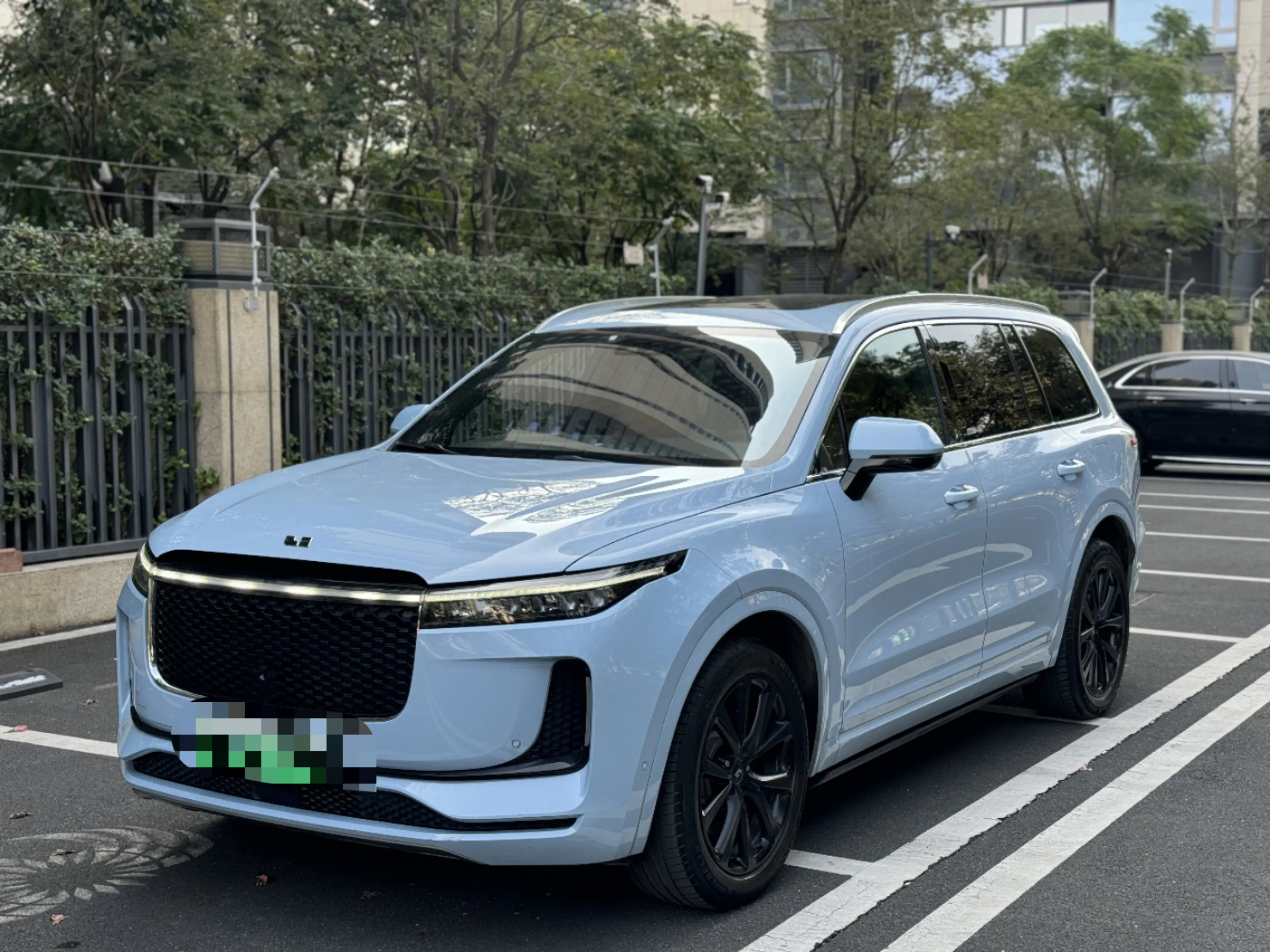 Li ONE (Ideal ONE)  из Китая