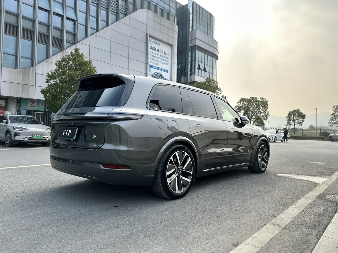 Li L9 (Ideal L9)  из Китая