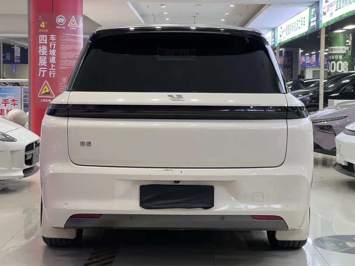 Li L8 (Ideal L8)  из Китая