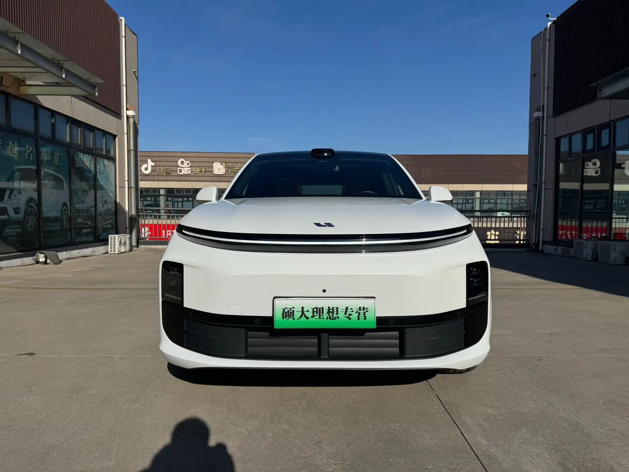 Li L6 (Ideal L6)  из Китая