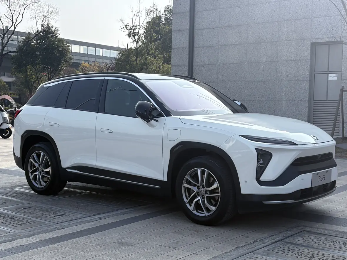 NIO ES6  из Китая