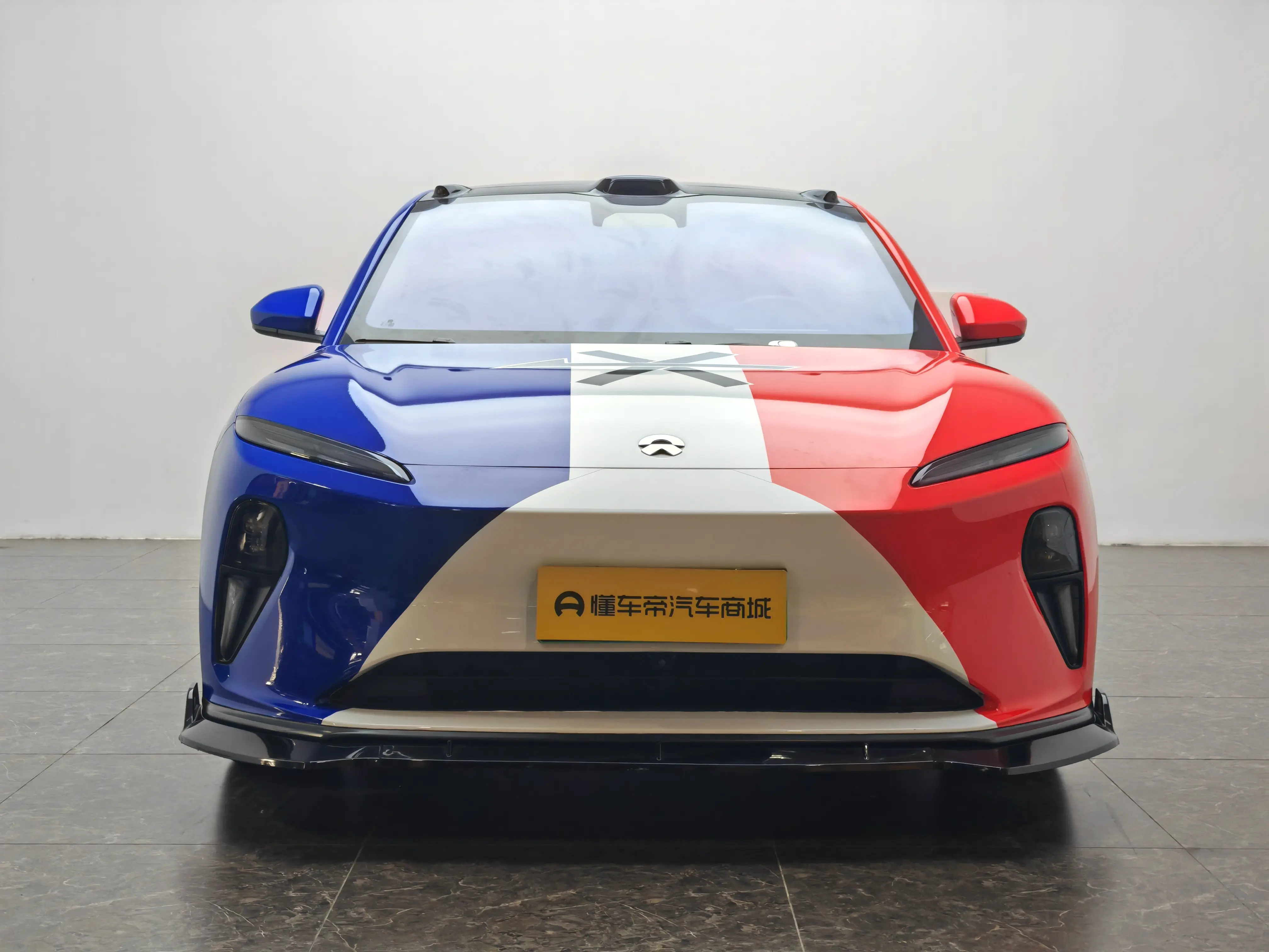 NIO ET5T  из Китая