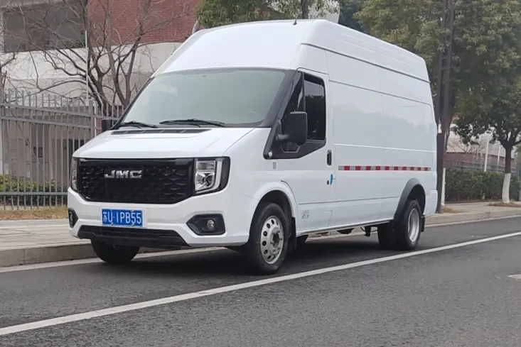 Jiangling Fushun  из Китая