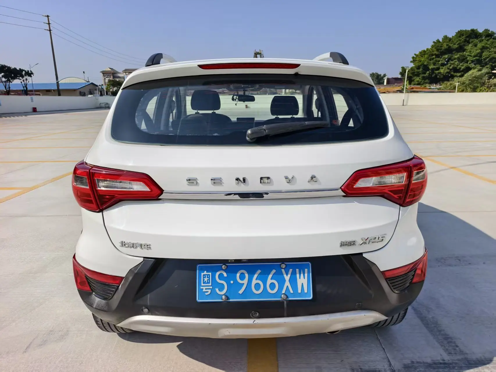 BAIC Shenbao X25  из Китая