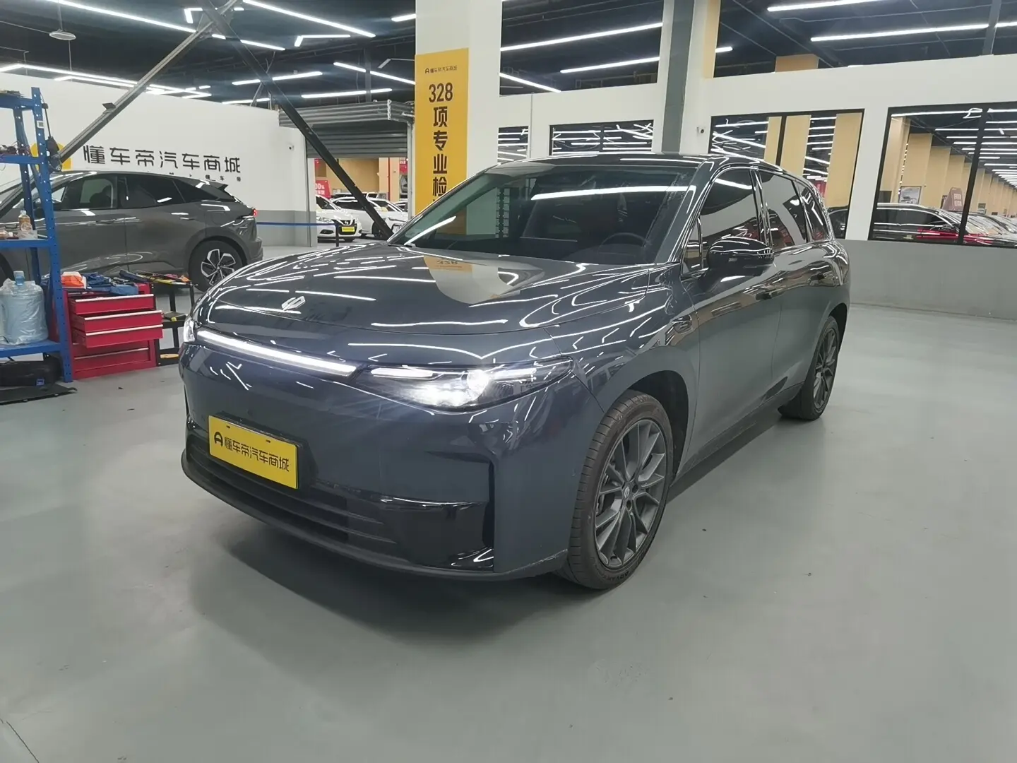 Leapmotor Zero running C10  из Китая