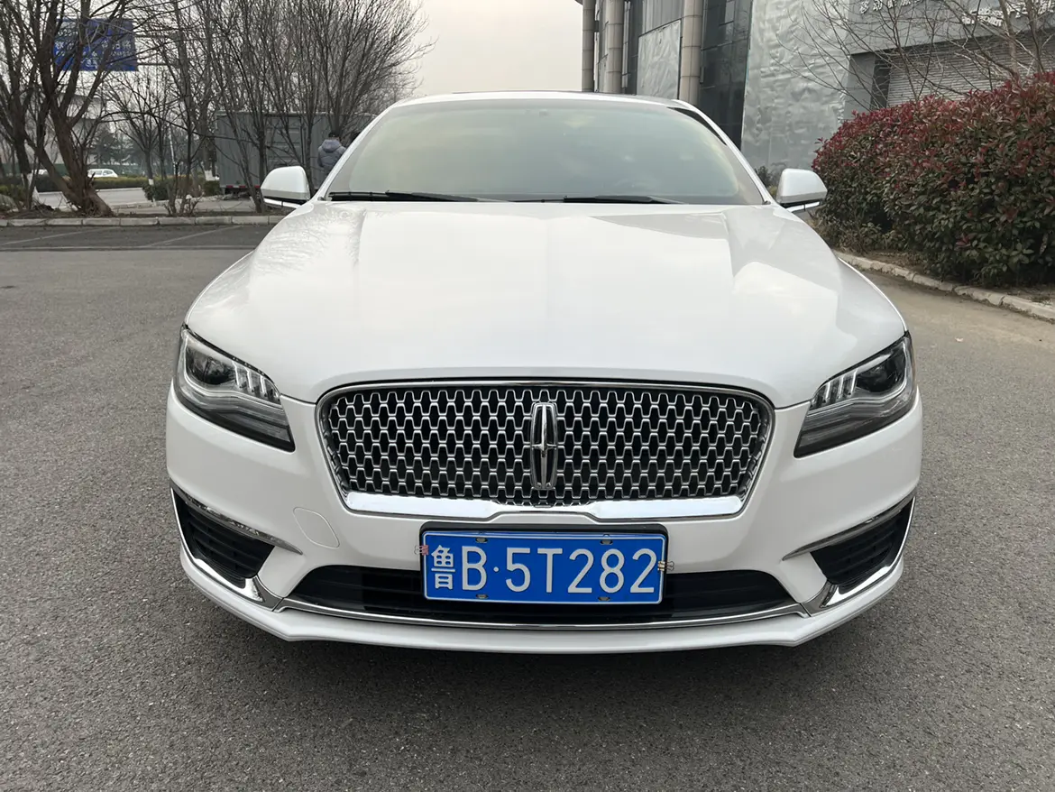 Lincoln MKZ  из Китая