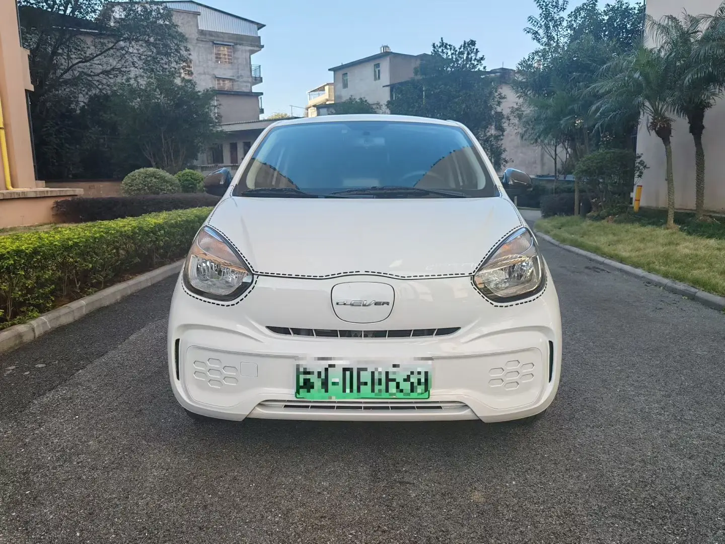 Roewe CLEVER  из Китая