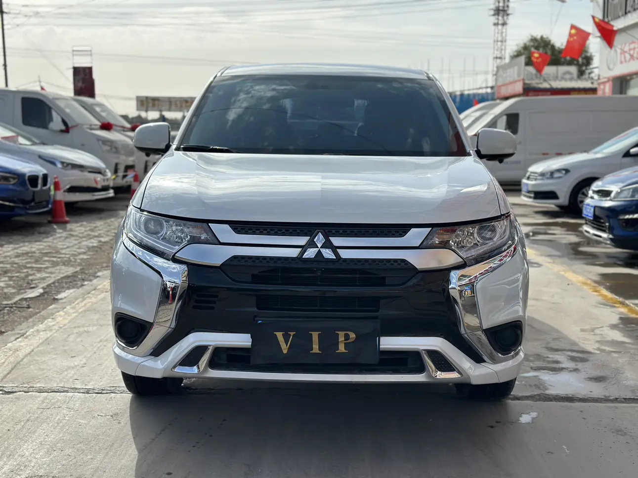 Mitsubishi Outlander  из Китая