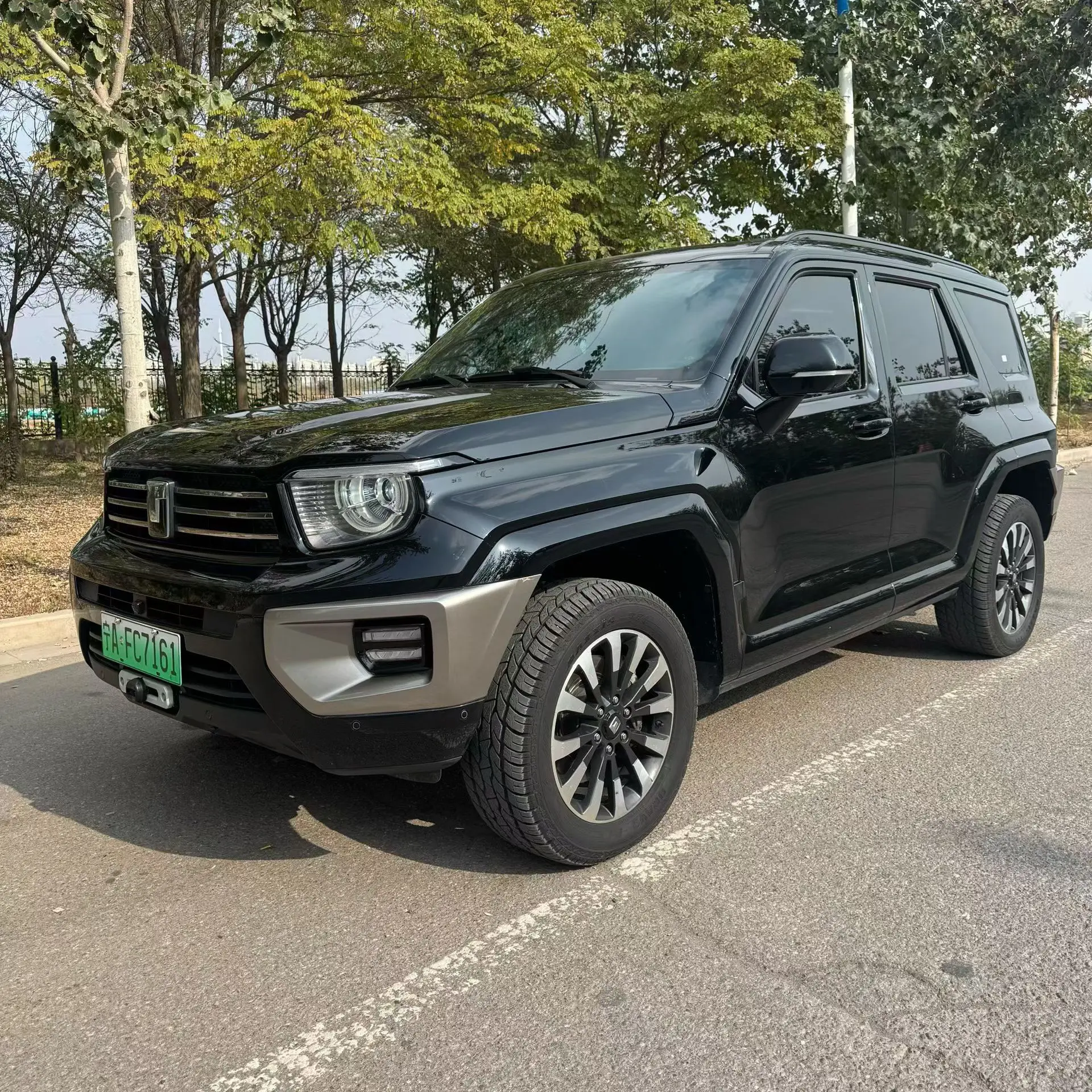 Tank 700 Hi4-T  из Китая