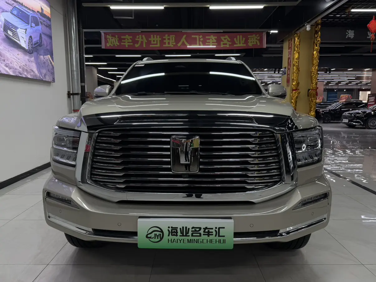 Tank 500 Hi4-T  из Китая