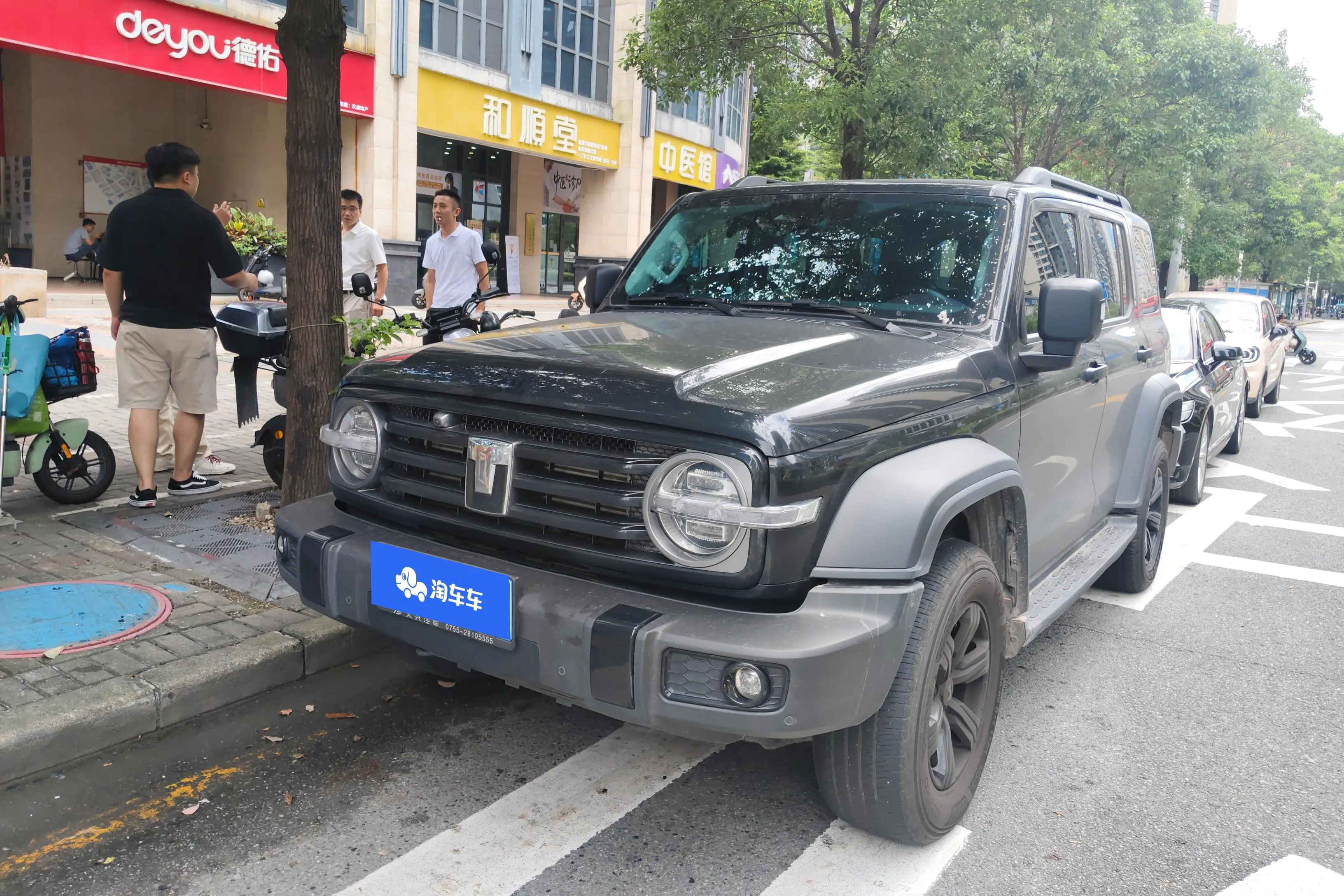 Tank 300  из Китая