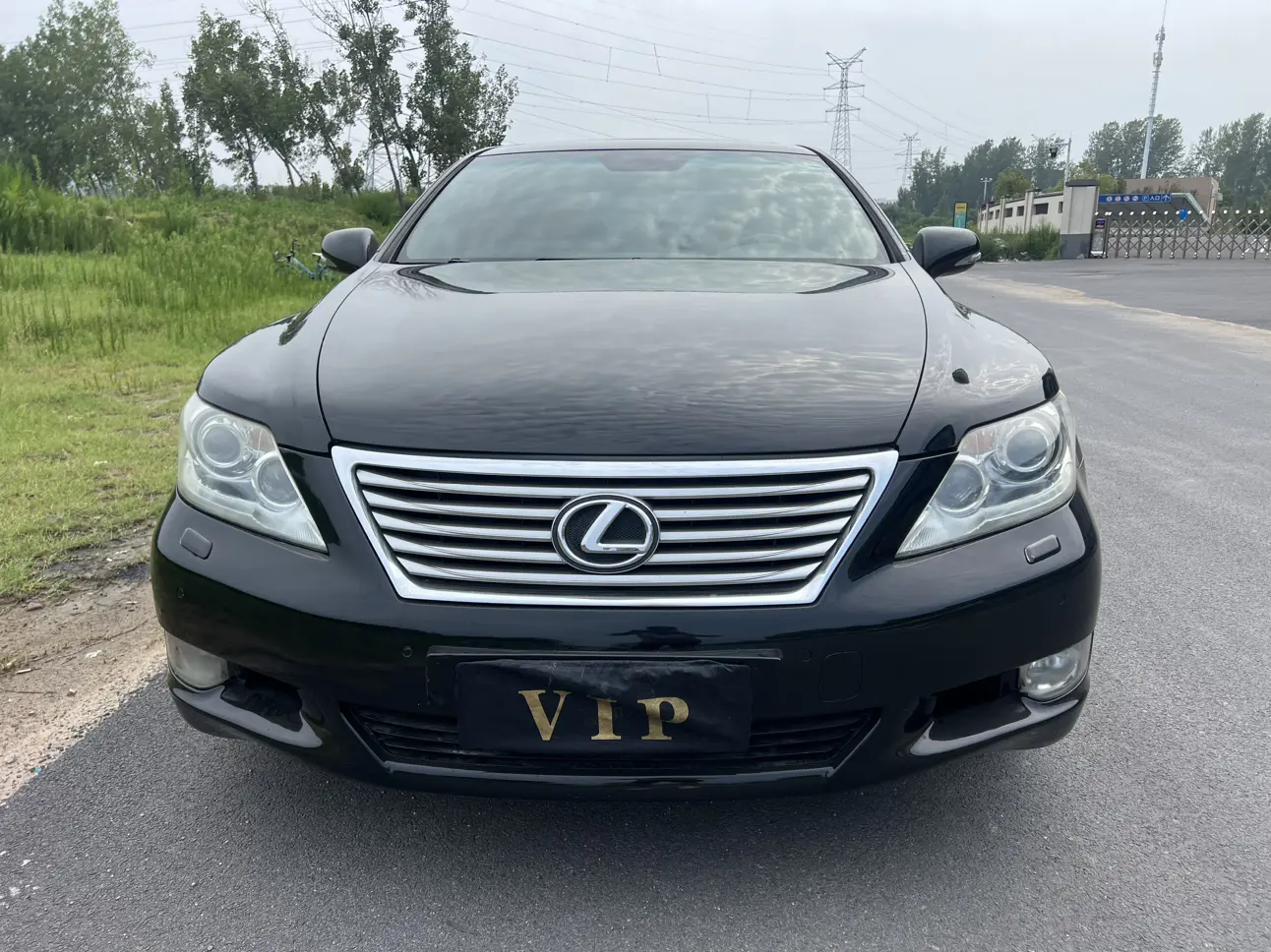 Lexus LS  из Китая