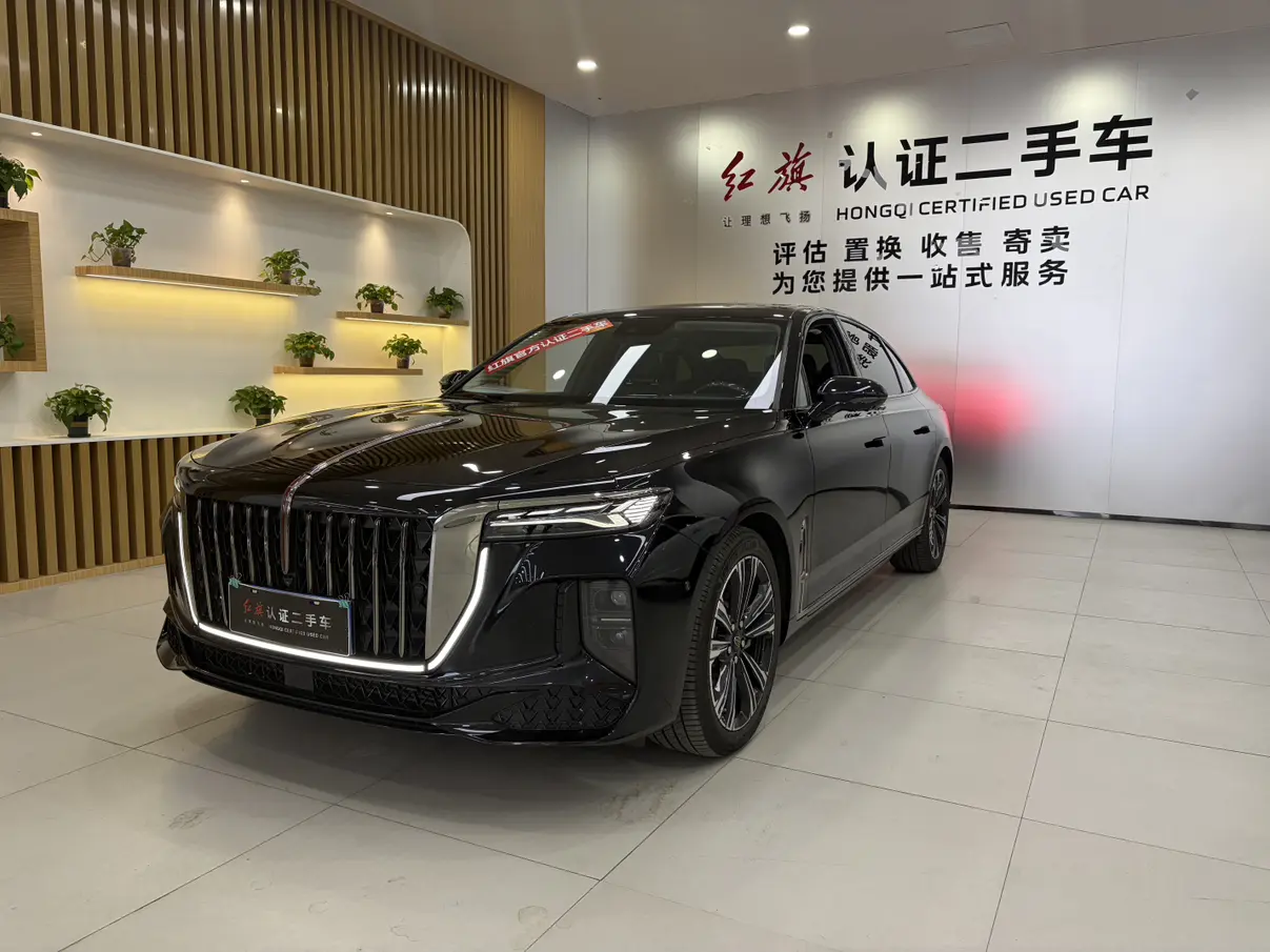 Hongqi H9  из Китая