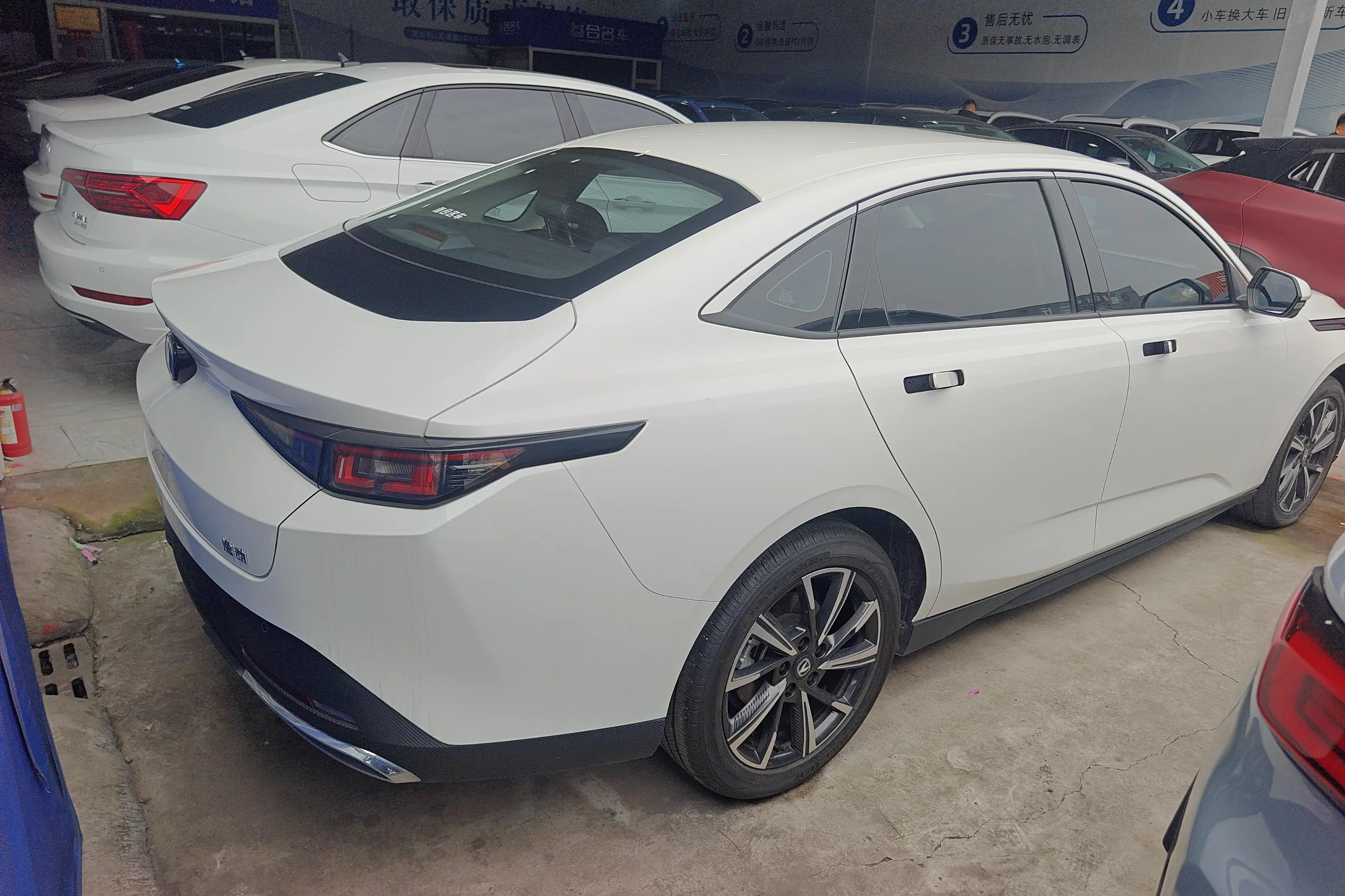 Changan Escape  из Китая