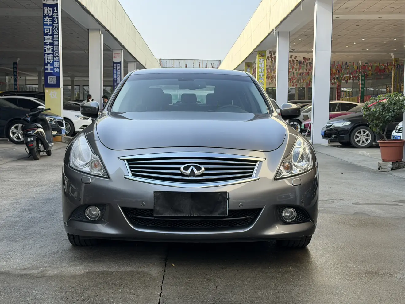 Infiniti G Series  из Китая