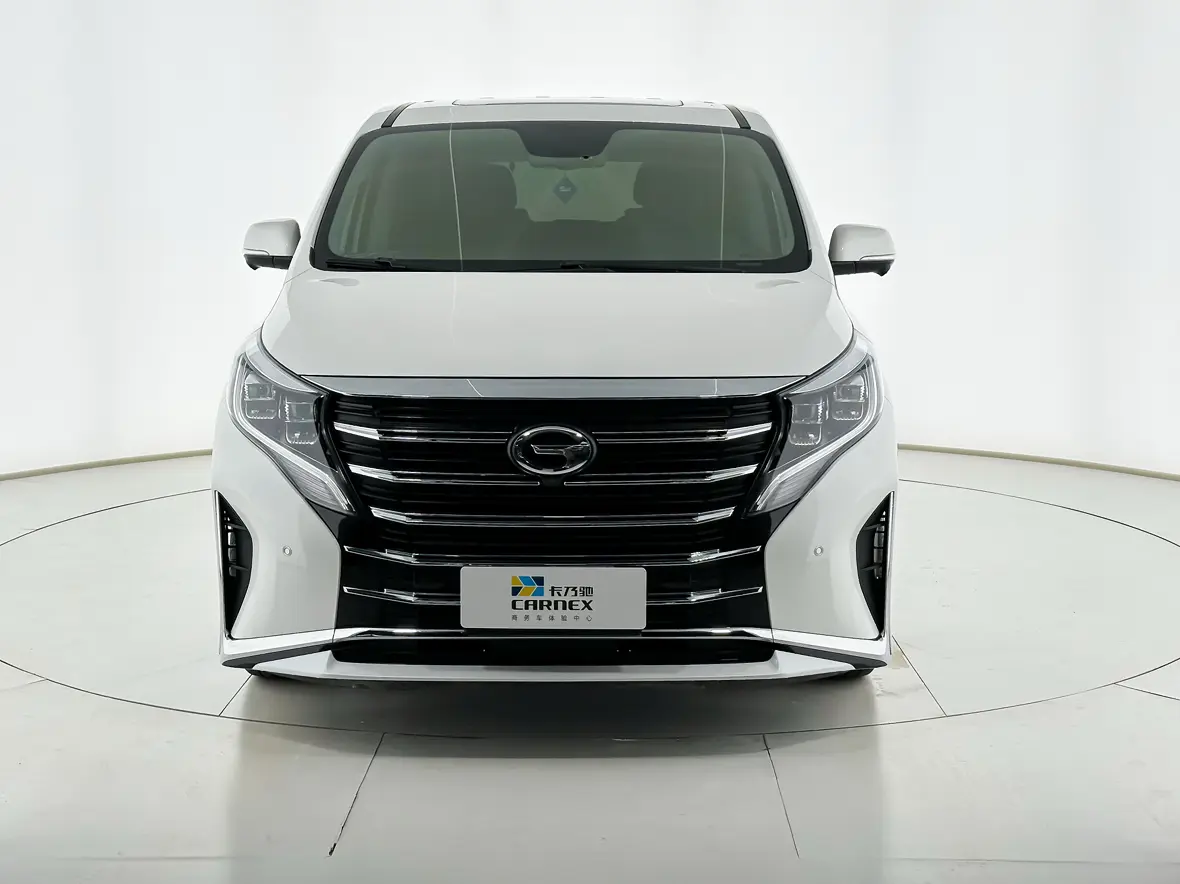 GAC Trumpchi M8  из Китая