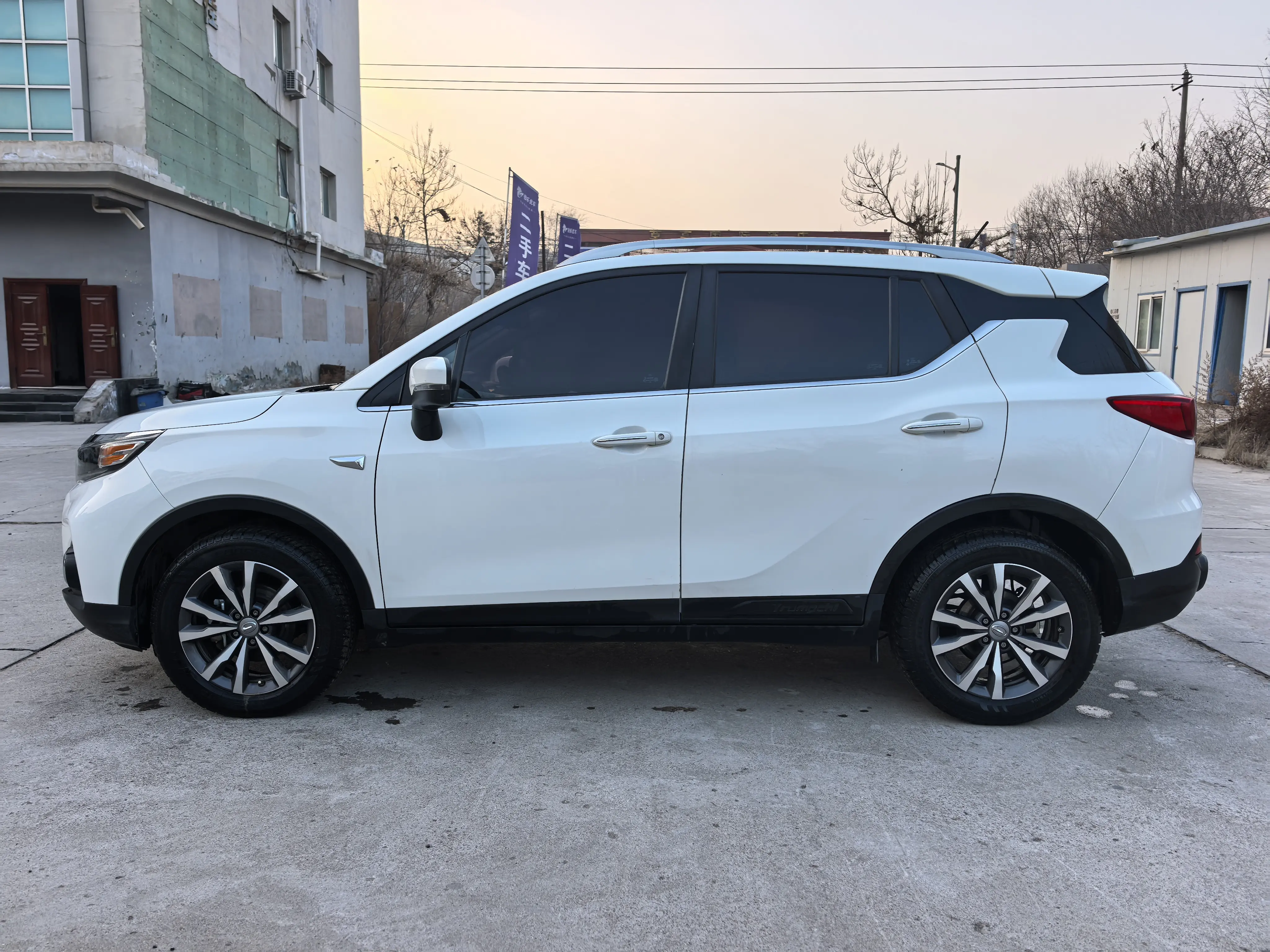 GAC Trumpchi GS3  из Китая