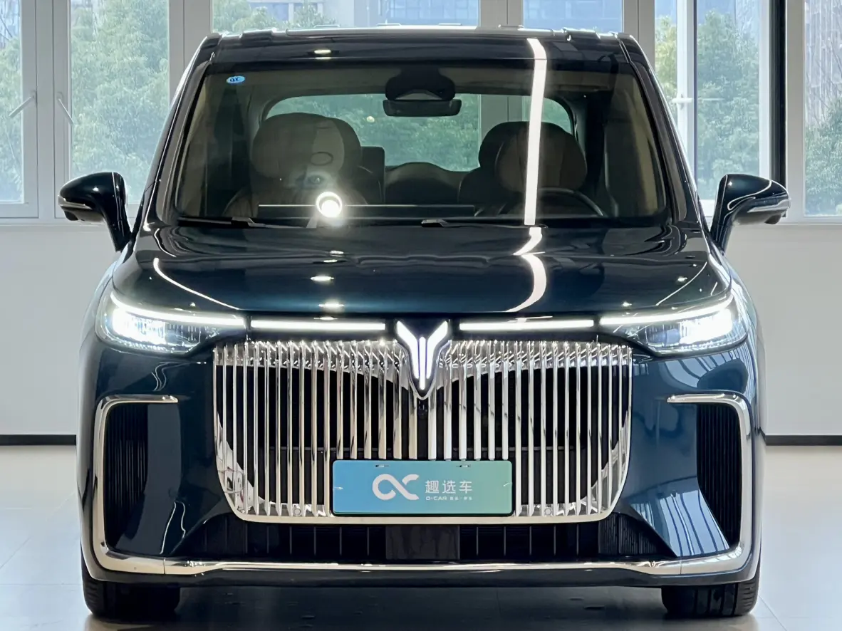 Voyah Lantu Dreamer PHEV  из Китая