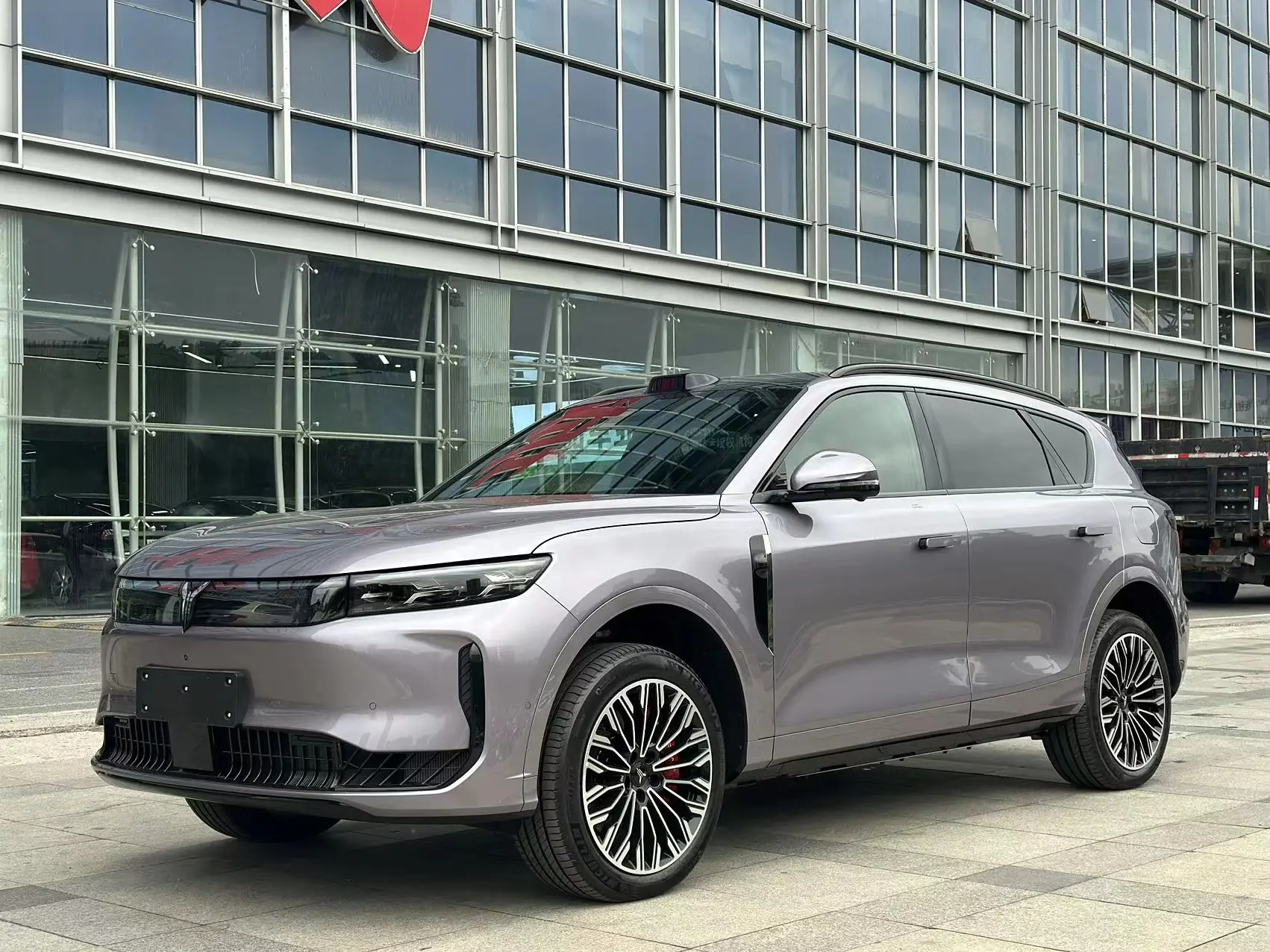 Voyah Lantu FREE  из Китая