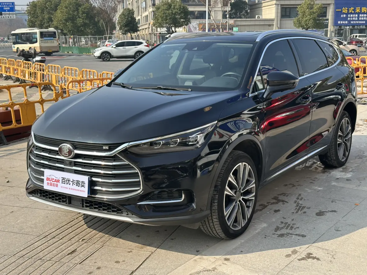 BYD Tang  из Китая