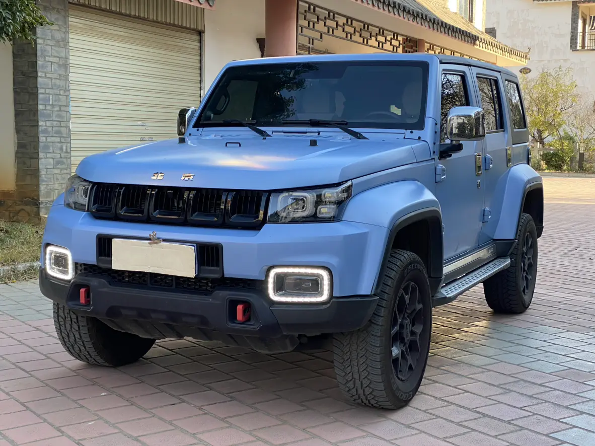 BAIC Beijing Off-road BJ40  из Китая