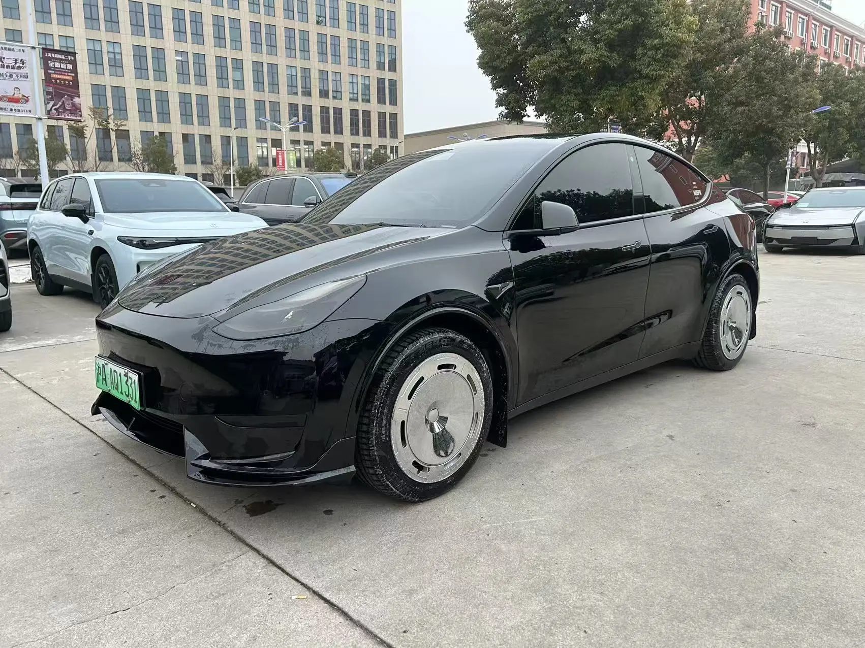 Tesla Model Y  из Китая