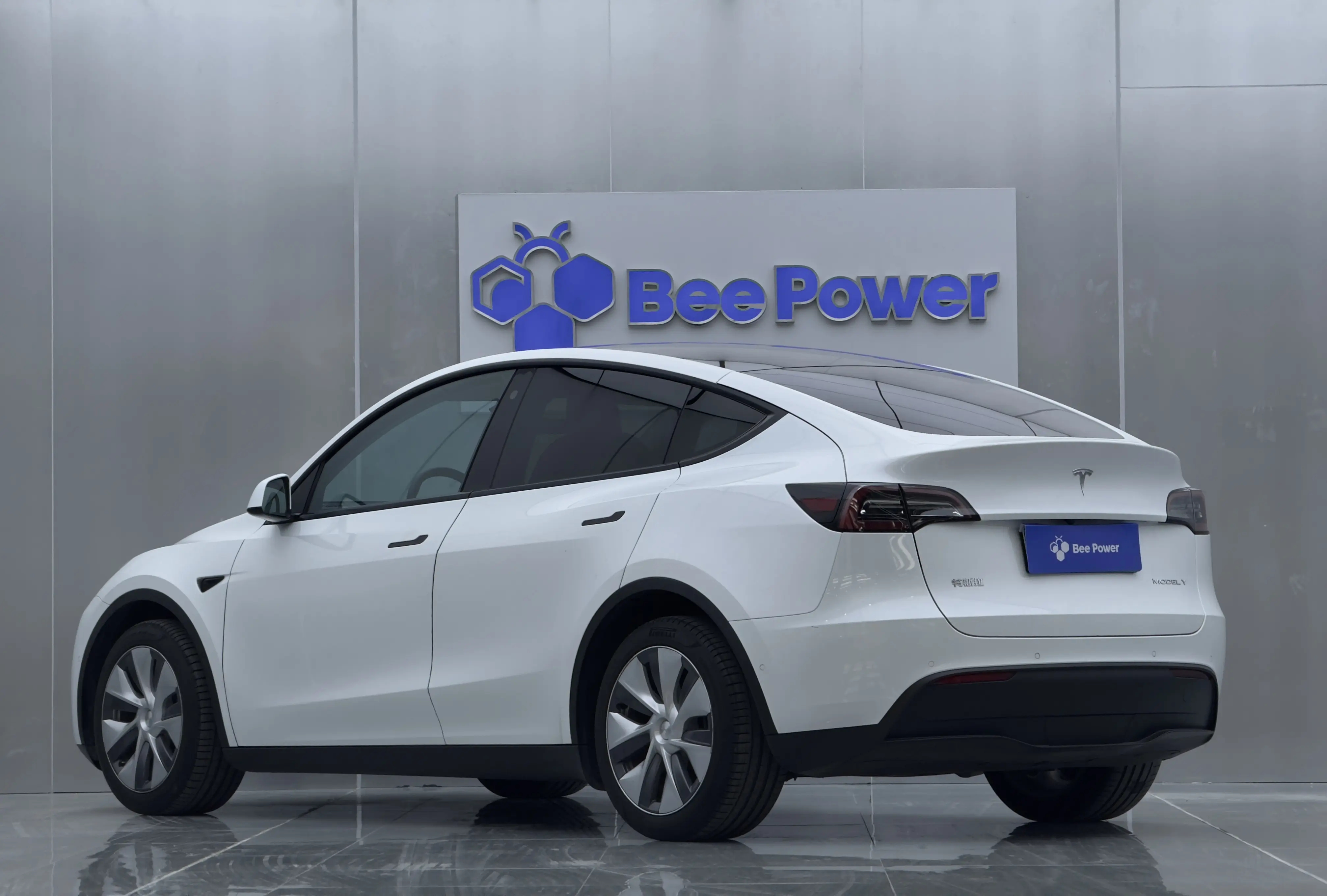 Tesla Model Y  из Китая