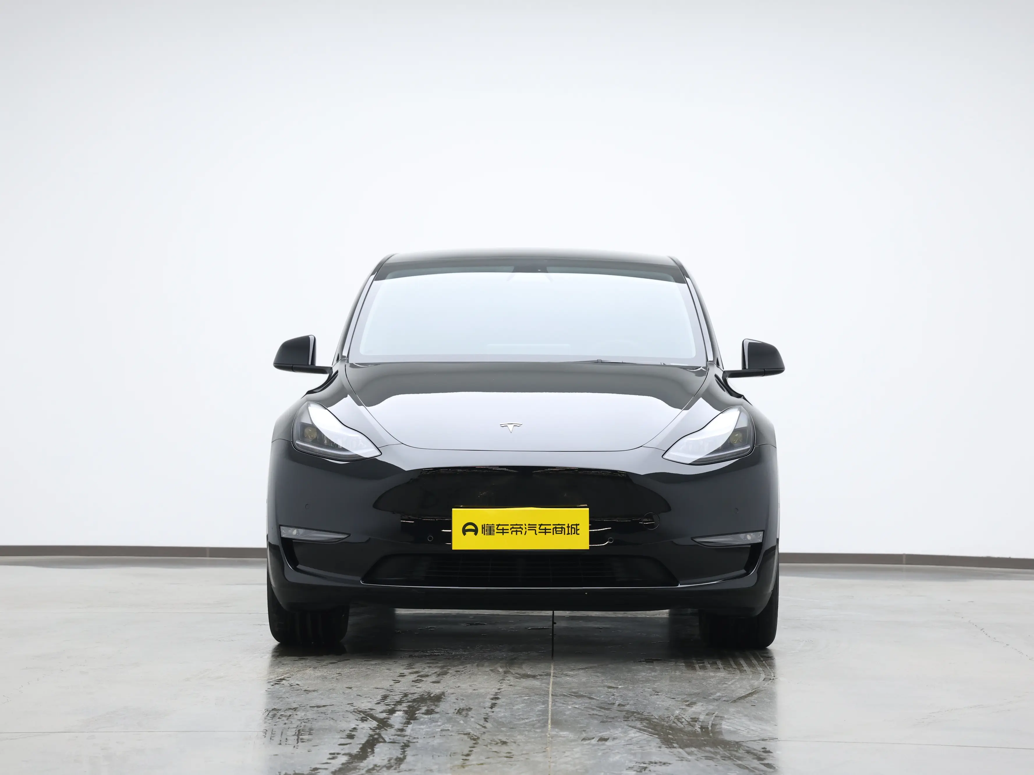 Tesla Model Y  из Китая