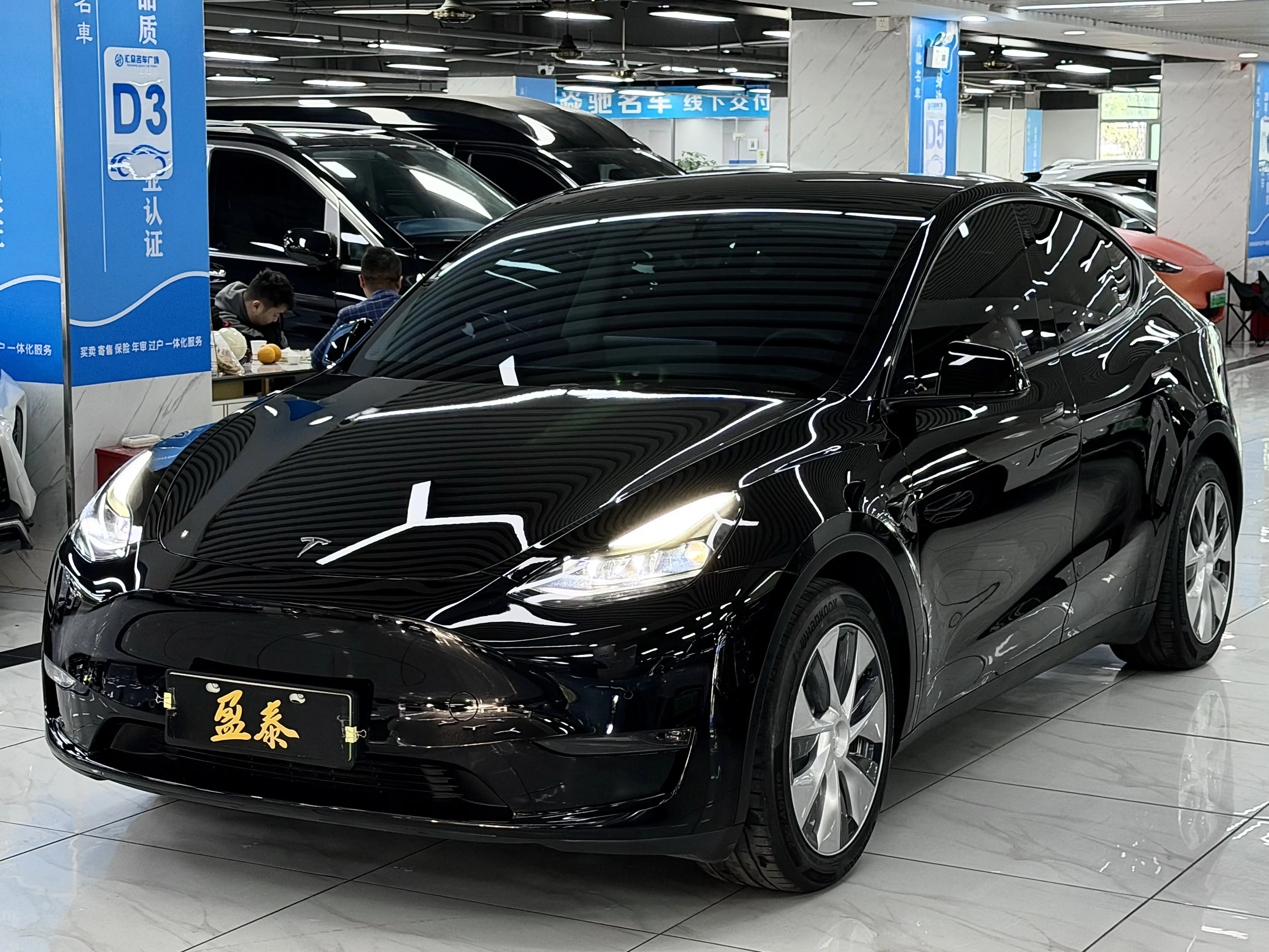 Tesla Model Y  из Китая