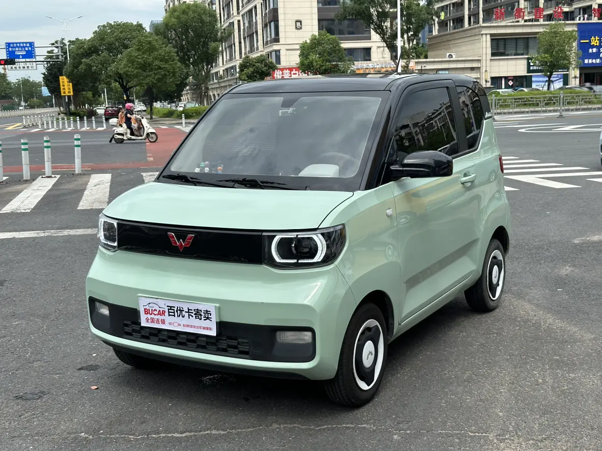 Wuling Hongguang MINIEV  из Китая