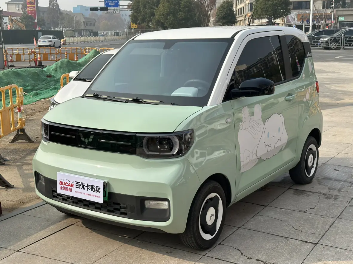 Wuling Hongguang MINIEV  из Китая