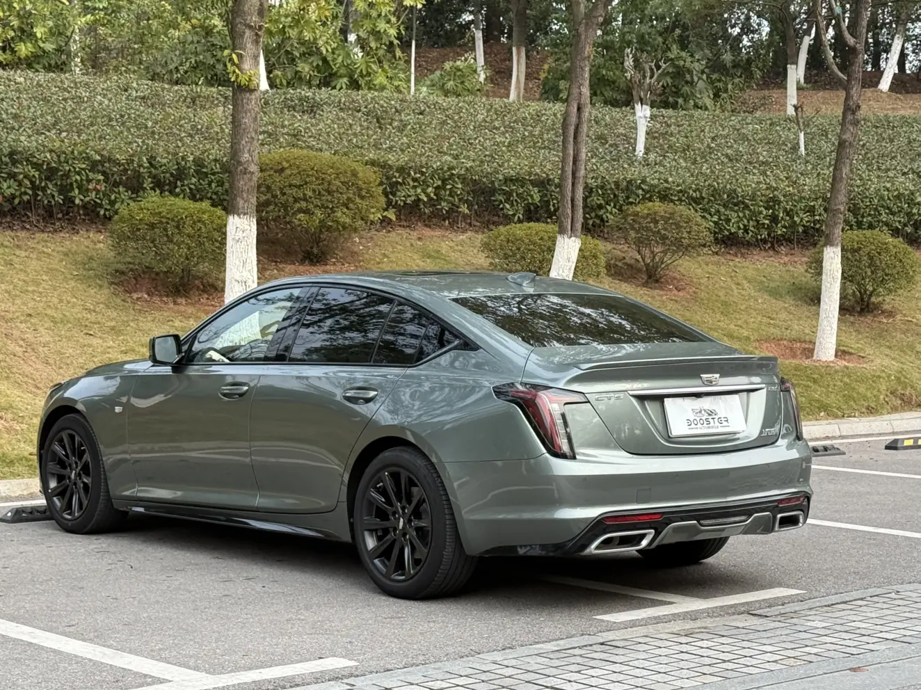 Cadillac CT5  из Китая