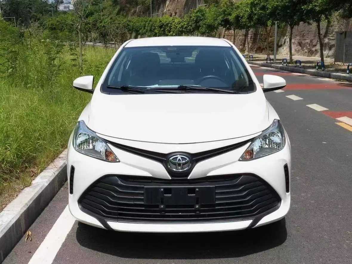 Toyota Vios  из Китая