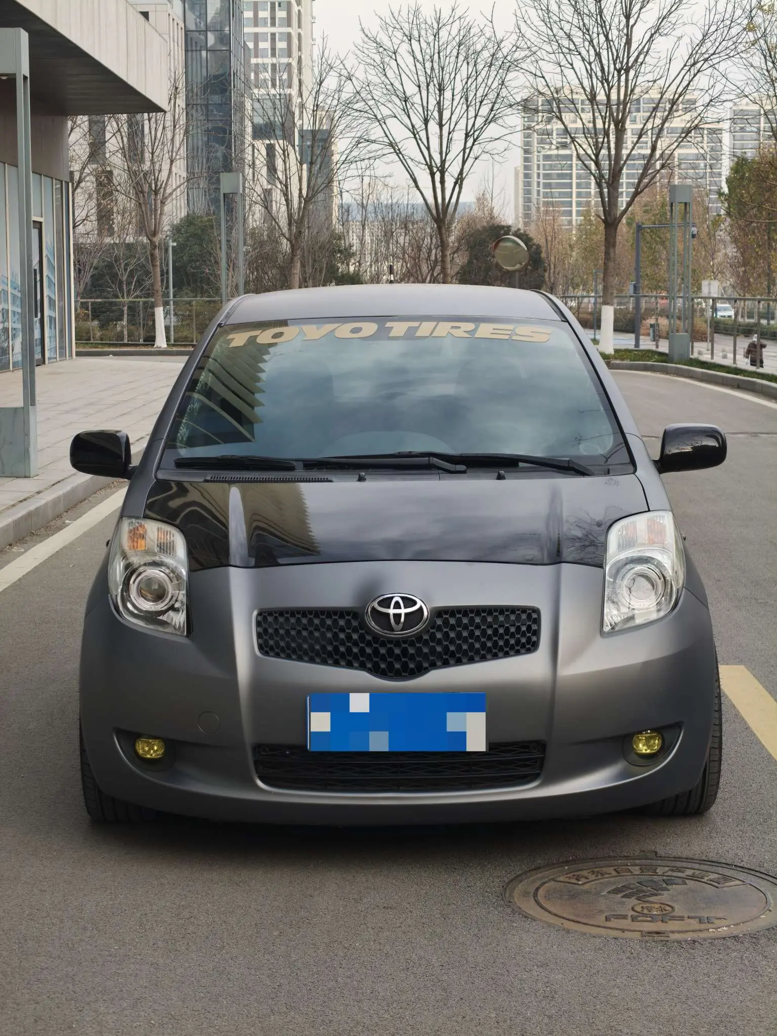 Toyota Yaris  из Китая