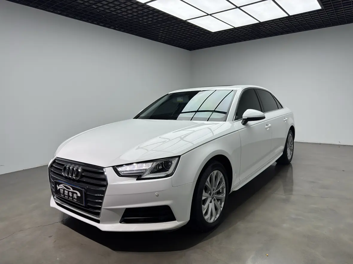 Audi A4L  из Китая