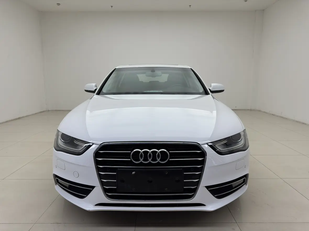 Audi A4L  из Китая