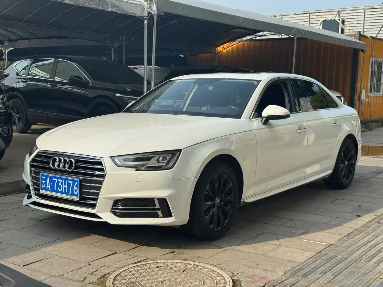 Audi A4L  из Китая