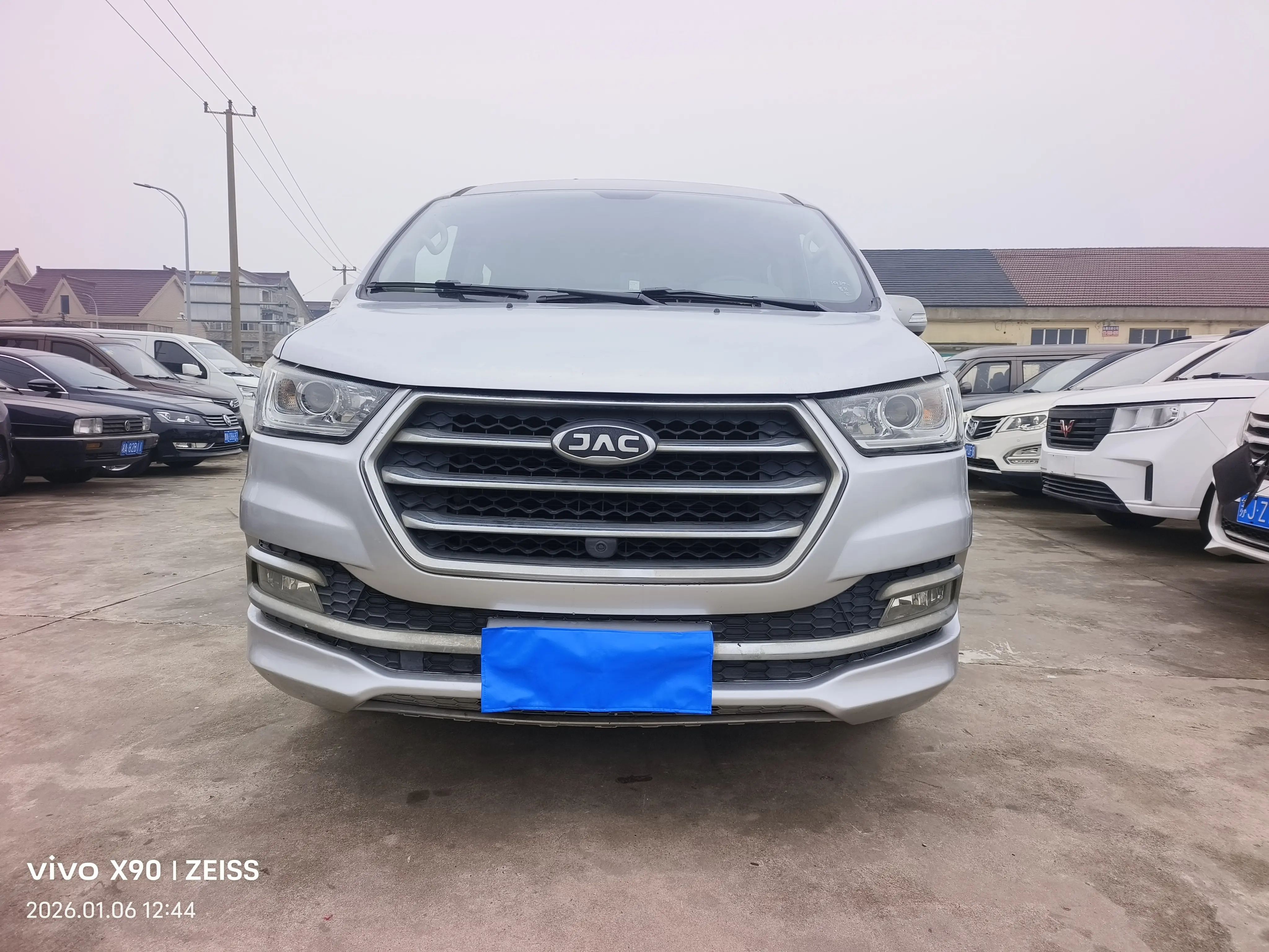 JAC Ruifeng M4  из Китая