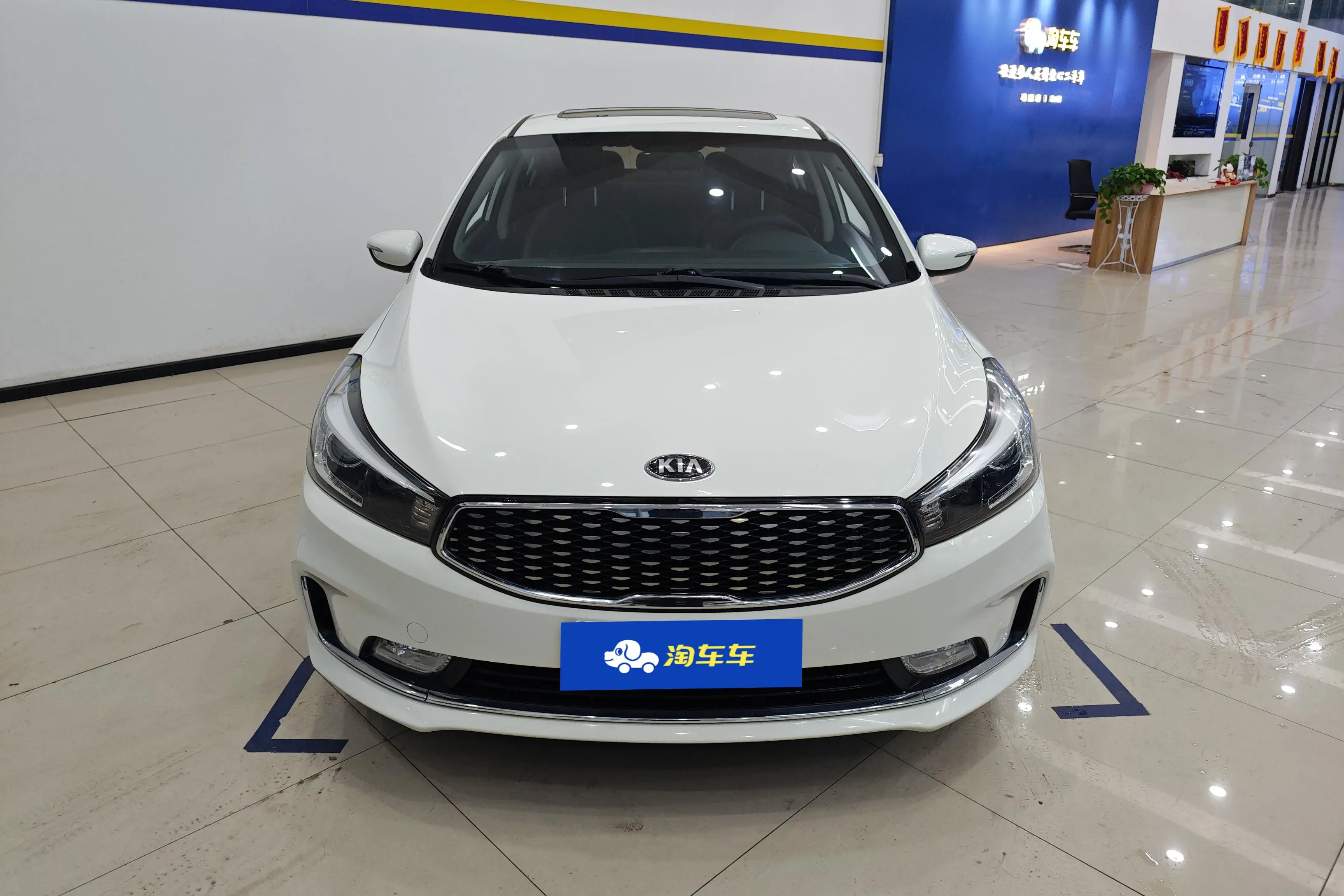 Kia K3  из Китая