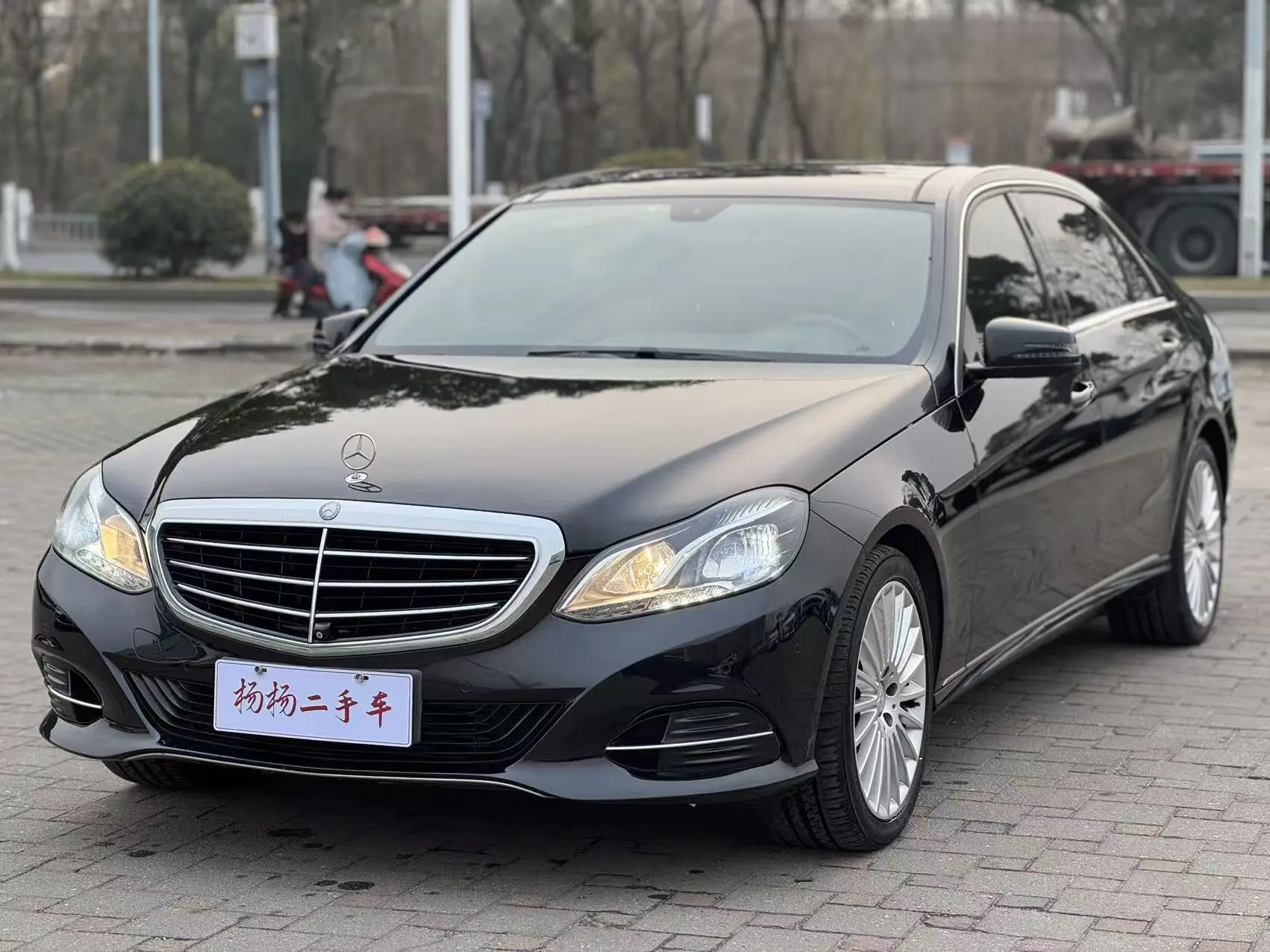Mercedes-Benz E-Class  из Китая